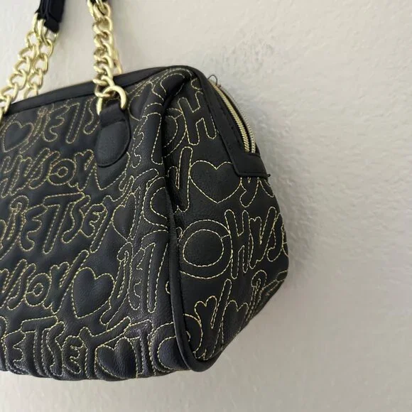 Betsey Johnson Handbag Logo Quilted Be Mine Gold Chain Straps Black O/S - Picture 6 of 13